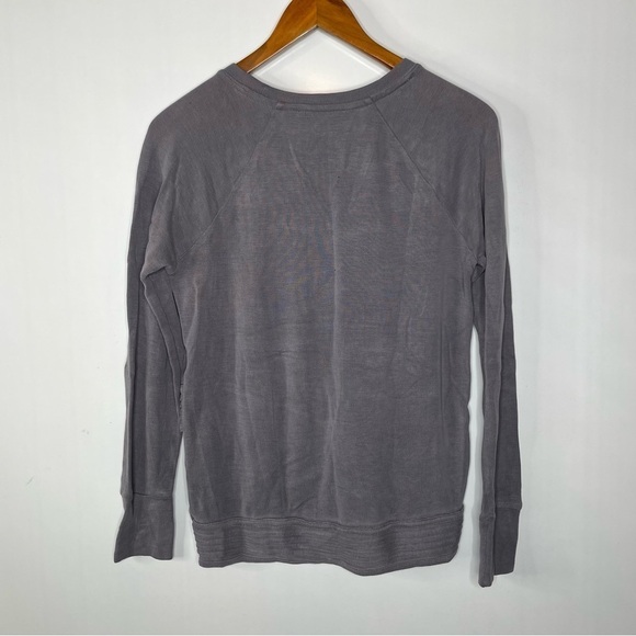 Athleta Serenity Criss Cross Sweatshirt Soft Gray Xsmall - Picture 3 of 6